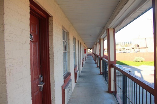 Sherman Inn image 25